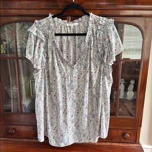 Rose & Olive Blue & Pink Flutter Sleeve Blouse